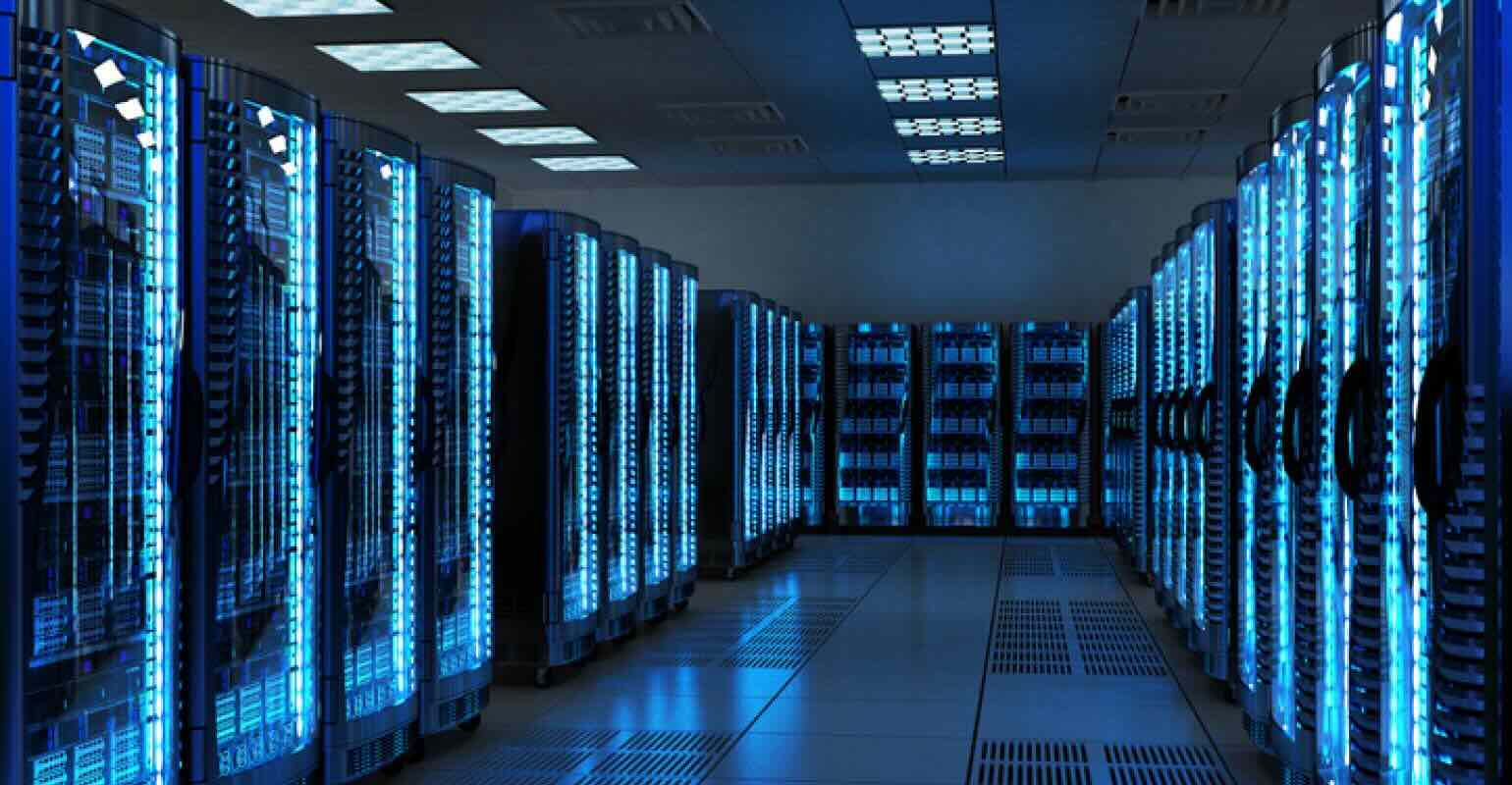 An image shows a database farm with many physical servers.